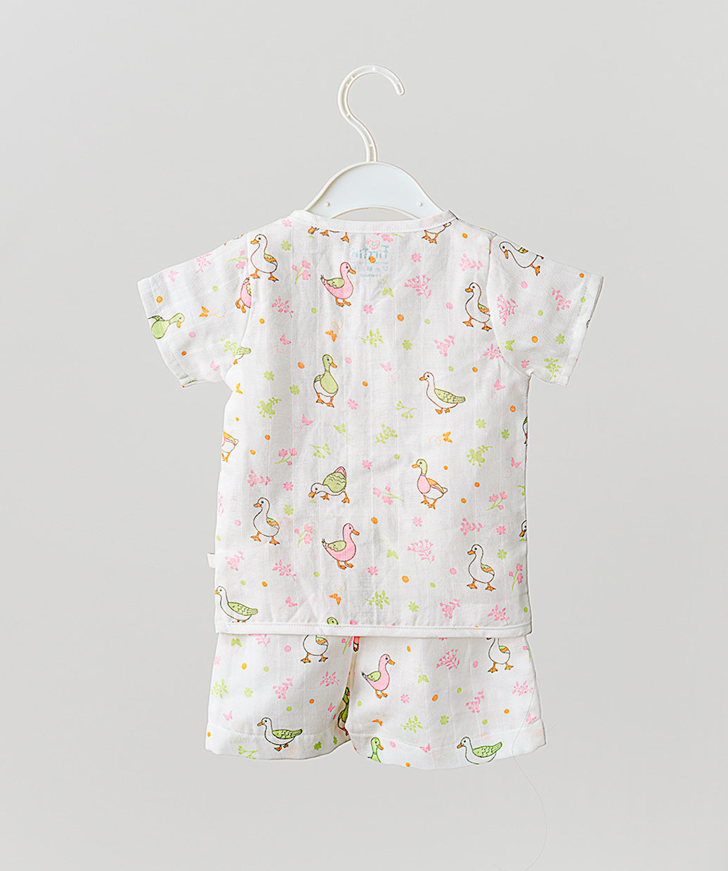 Lime Cream Runner Duck White Base Muslin Jabla Shorts Set Half Sleeve