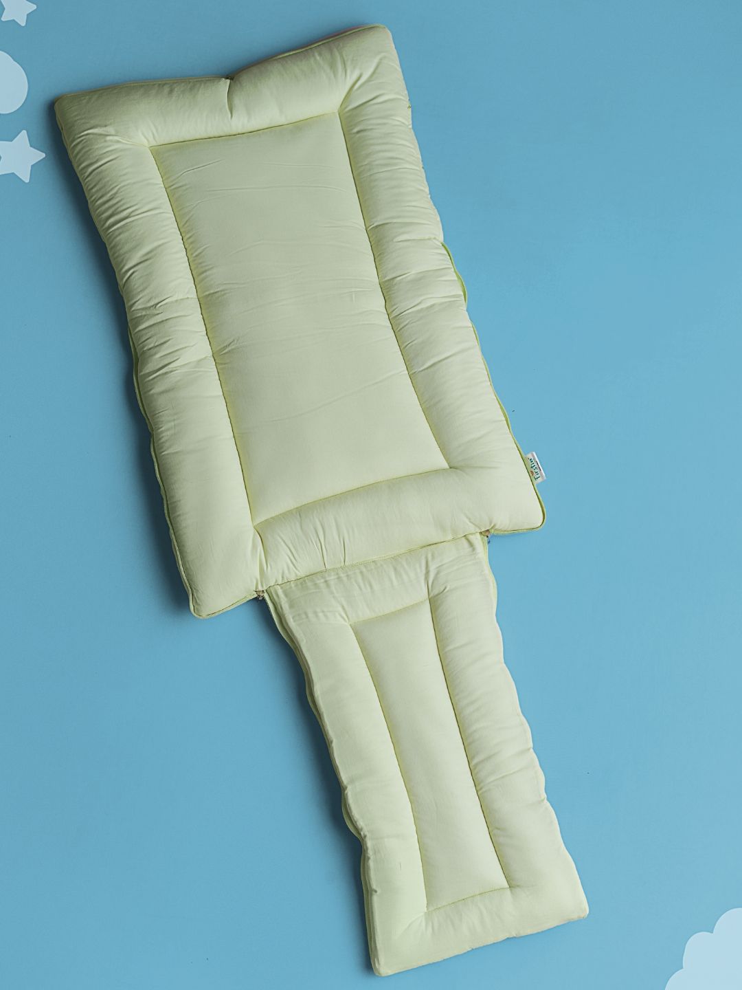 Aloe Wash Vespa Muslin Baby Carrier Nest