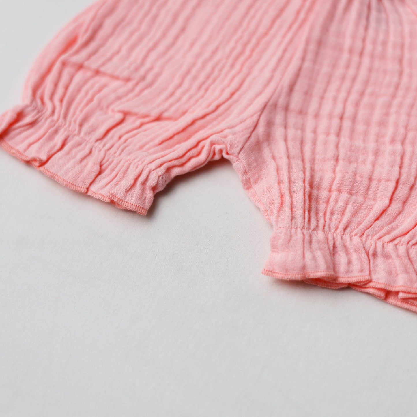 FIRSTIN Muslin Bubble Crinkle Bloomers - Flamingo Pink