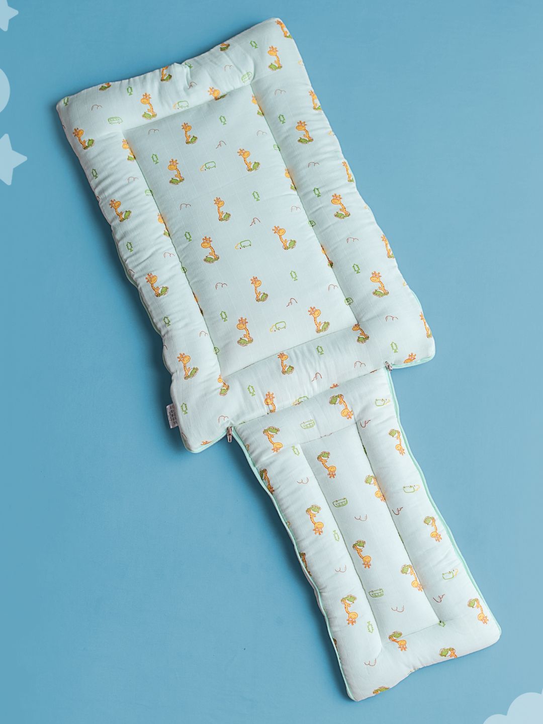 FIRSTIN Frost Joyous Giraffe Muslin Baby Carrier Nest