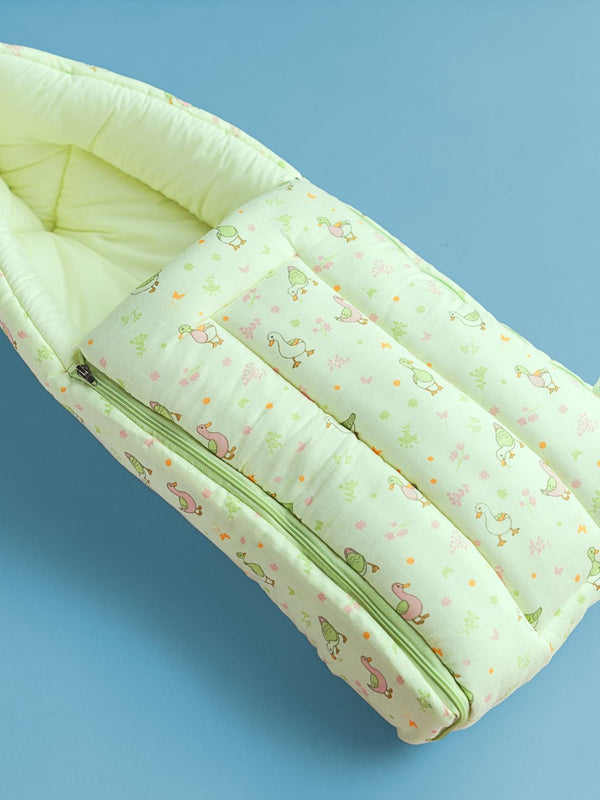 FIRSTIN Lime Cream Runner Duck Muslin Baby Carrier Nest