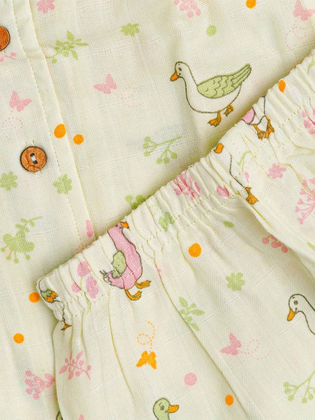 Lime Cream Runner Duck Printed Muslin Night Suit Set