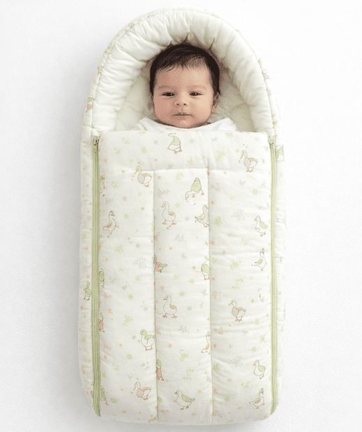 Lime Cream Runner Duck Muslin Baby Carrier Nest