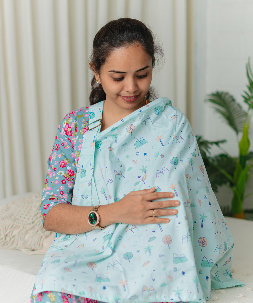Poplin Feeding Apron Mint Cliff