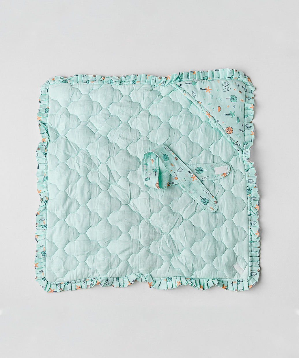 Muslin Mint Cliff Baby Wrap Bed