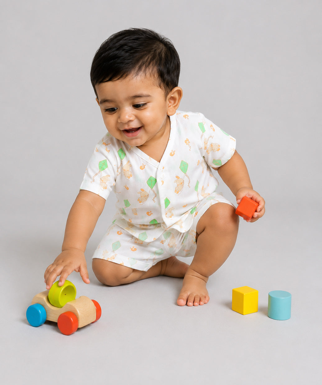 Vanilla Bunny Kite White Base Muslin Jabla Shorts Set Half Sleeve